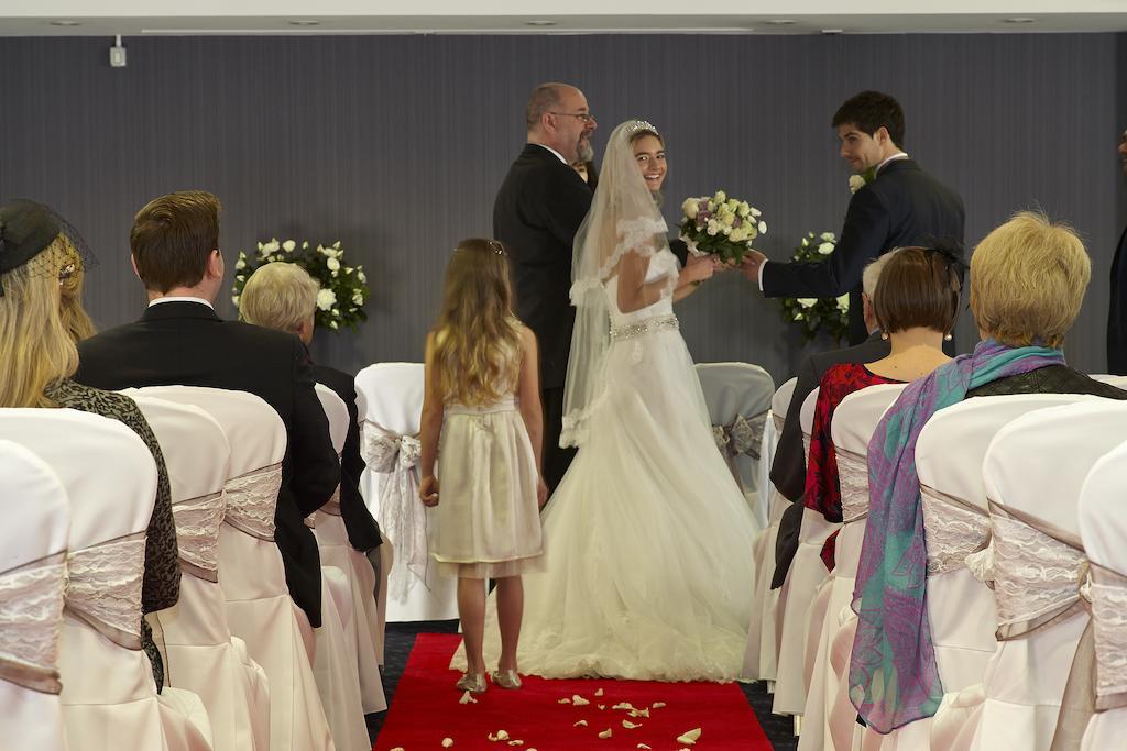 Mandolay Hotel Guildford Luaran gambar